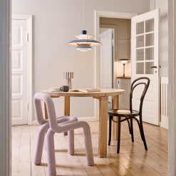 PH5 Pendant Light By Louis Poulsen -Lighting Store 2017 11 10LOUISPOULSEN0443921 RGB 02704 2b572014 1070 4eda 855b 6b964bb5733d