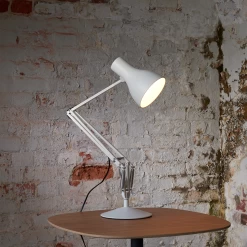 Type 75 Desk Lamp By Anglepoise 24 Type 75 Desk Lamp By Anglepoise -Lighting Store AnglepoiseType75DeskLampAlpineWhite1