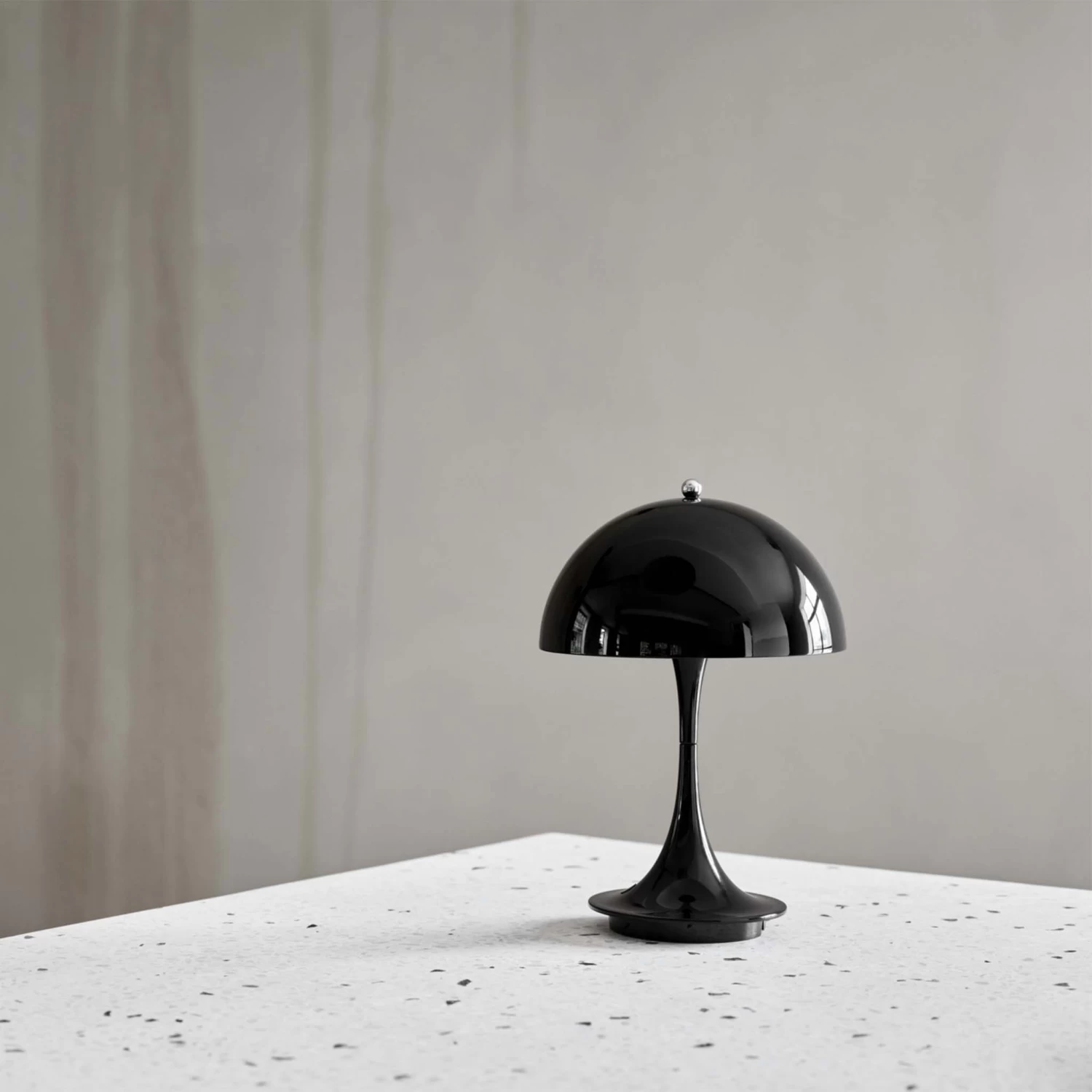 Panthella Portable Metal V2 By Louis Poulsen 7 Panthella Portable Metal V2 By Louis Poulsen - Image 5