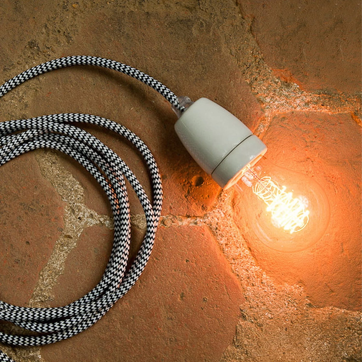 NUD Classic White Porcelain With Textile Cord 10 NUD Classic White Porcelain With Textile Cord - Image 8