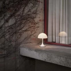 Panthella Portable Lamp V1 By Louis Poulsen 13 Panthella Portable Lamp V1 By Louis Poulsen -Lighting Store PanthellaPortable Opal AW21 08181