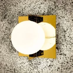 Plane Surface Light By Tom Dixon -Lighting Store PlaneSurfaceLampLifestyle1